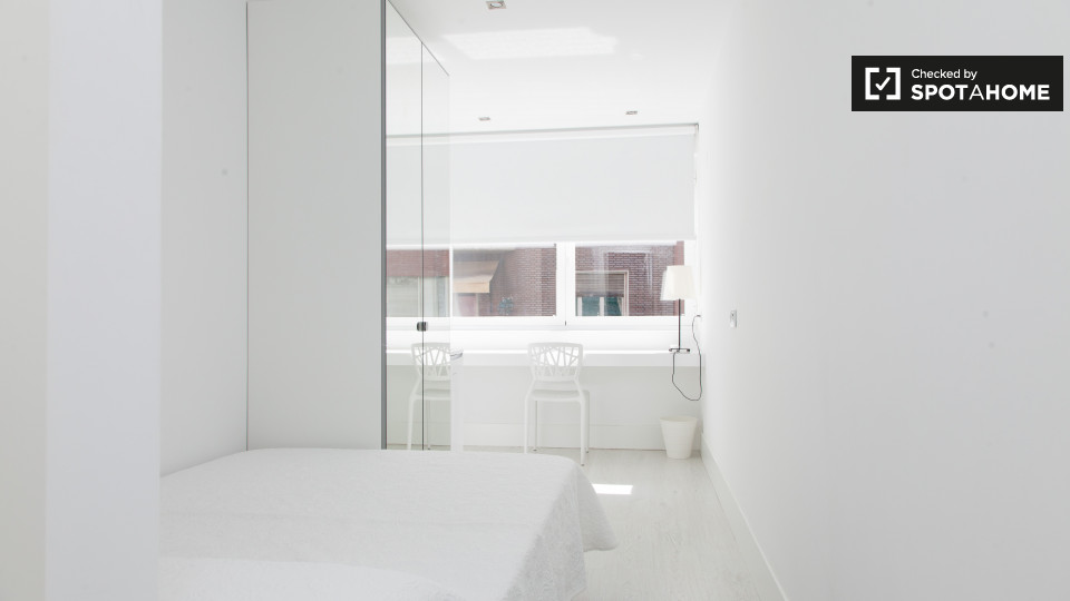 Apartment Madrid, 12 beds — photo 11