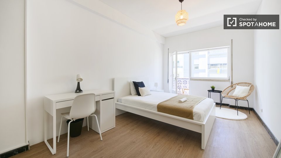 Double room Lisbon, 9 beds — photo 2