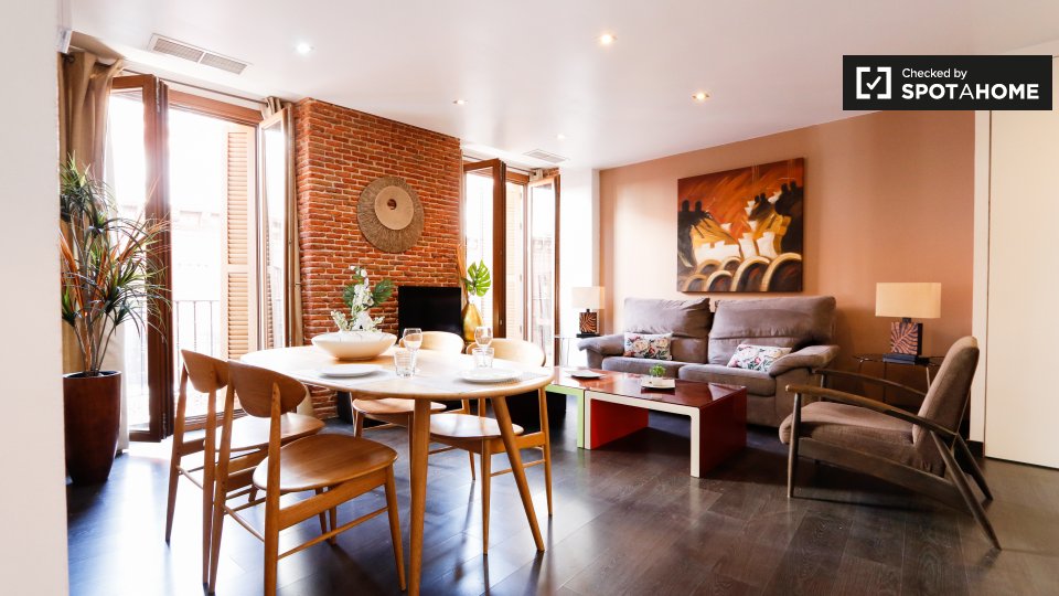 Apartment Madrid, 2 beds, 1m² — photo 1