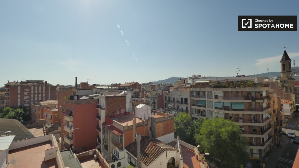 Double room Barcelona, 2 beds — photo 15