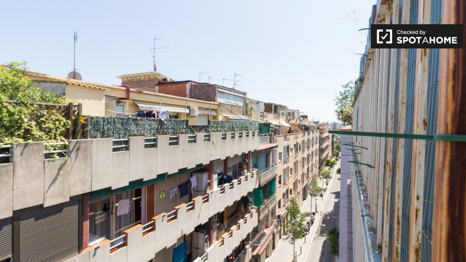 Apartment Barcelona, 2 beds, 50m² — photo 12