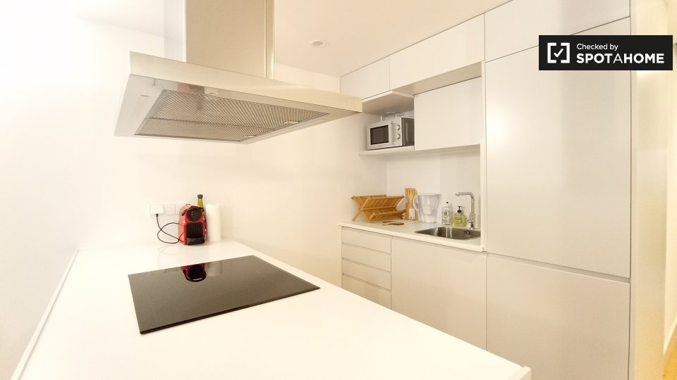 Apartment Lisbon, 1 bed, 70m² — photo 6
