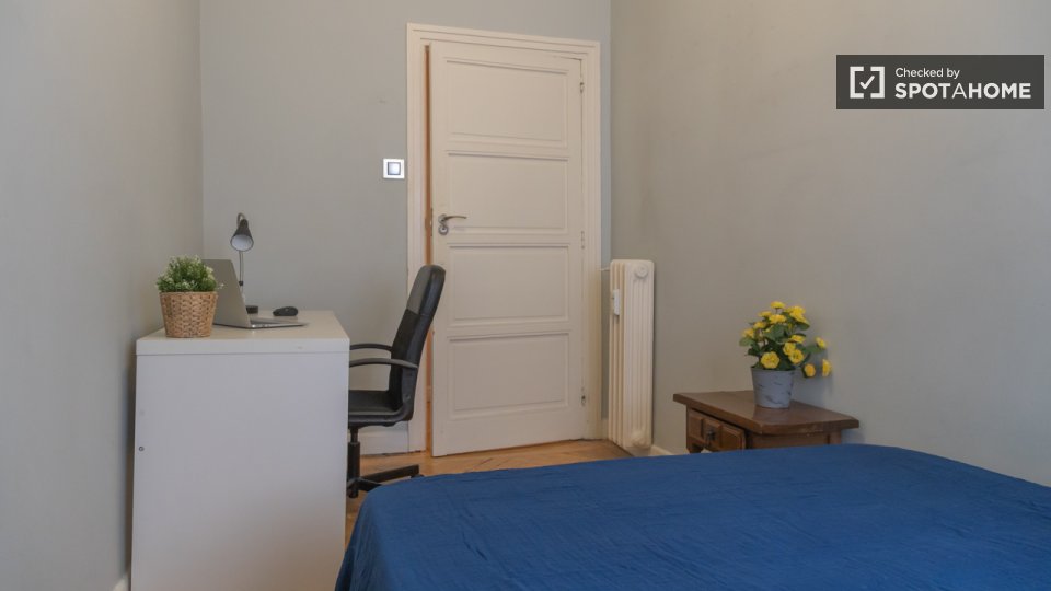 Double room Madrid, 9 beds — photo 13