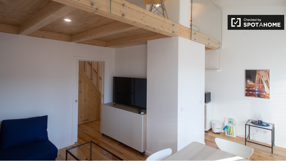 Apartment Porto, 1 bed, 65m² — photo 3
