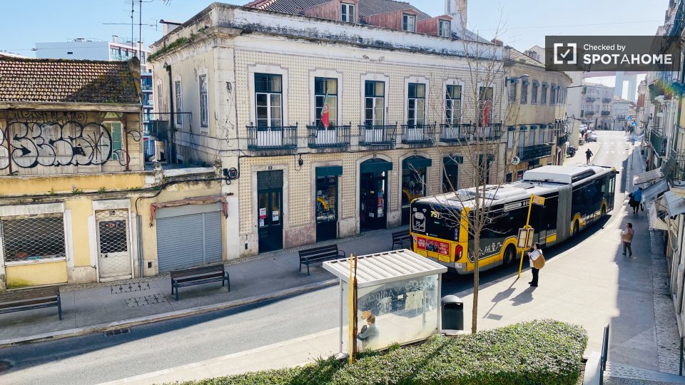 Apartment Lisbon, 1 bed — photo 16