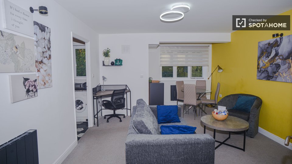 Apartment London, 2 beds, 60m² — photo 9