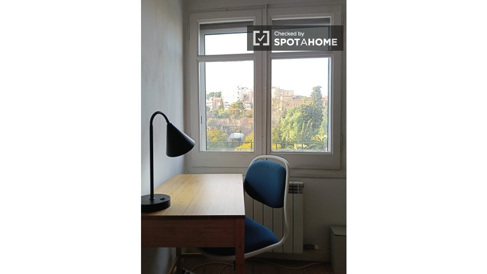 Double room Barcelona, 3 beds, 60m² — photo 30