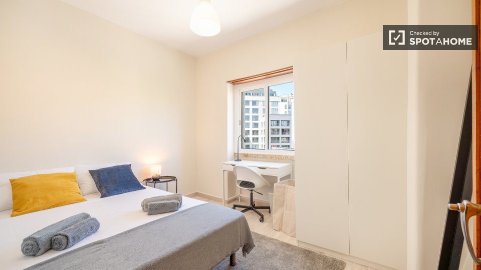 Double room Lisbon, 7 beds — photo 9