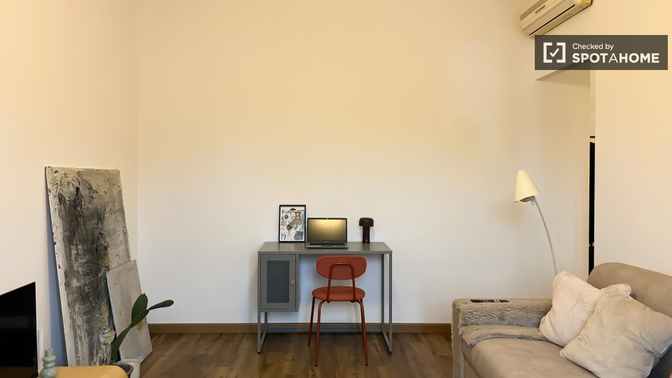 Apartment Milan, 1 bed — photo 6