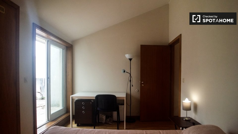 Double room Porto, 2 beds, 70m² — photo 20