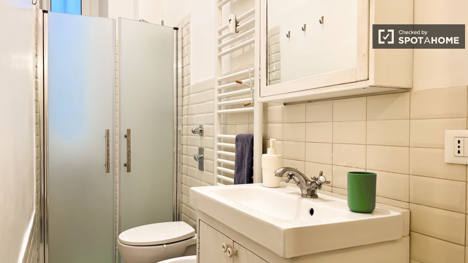Apartment Milan, 2 beds, 77m² — photo 9