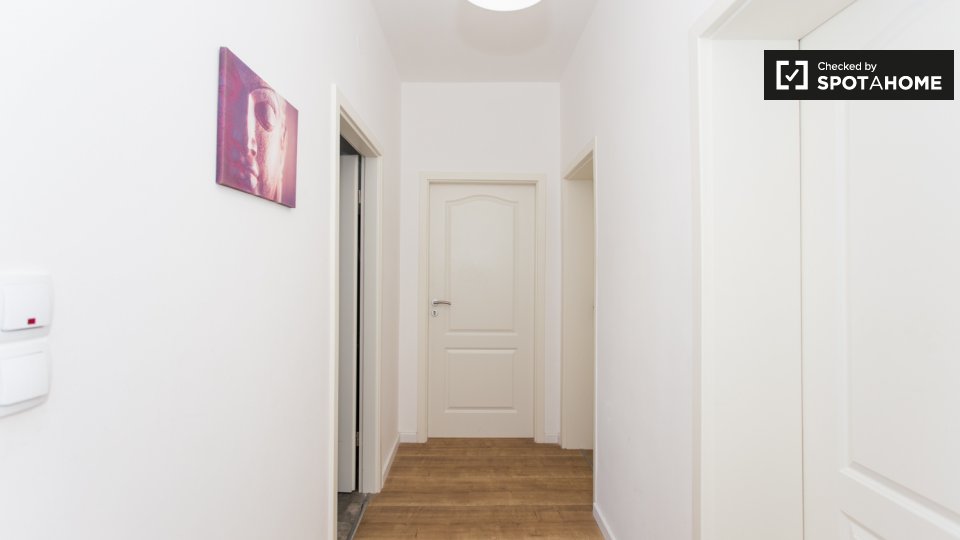 Double room Berlin, 3 beds, 63m² — photo 19