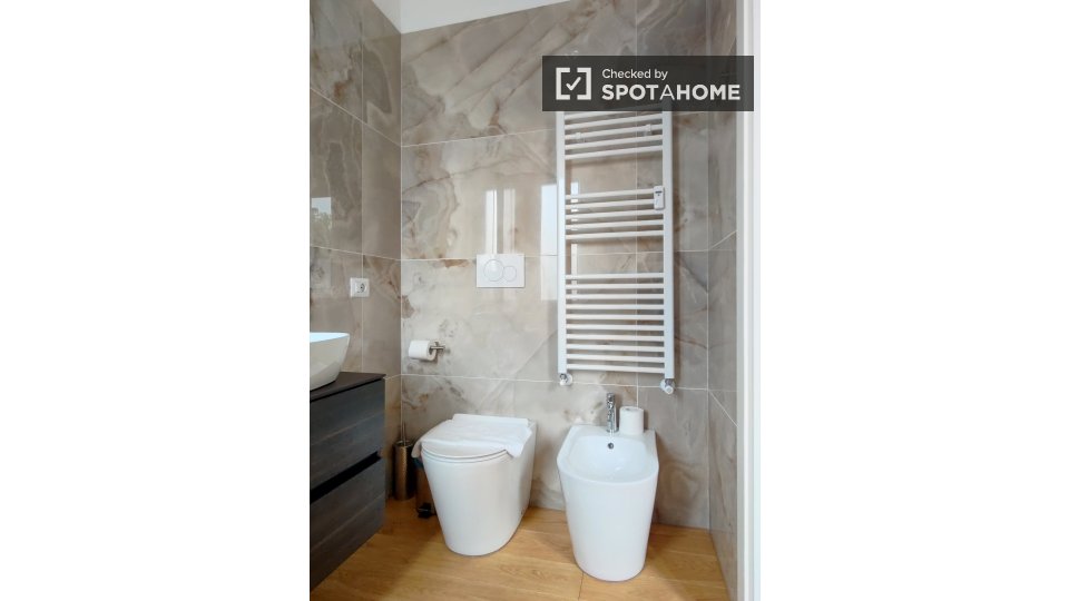 Apartment Milan, 2 beds, 75m² — photo 6