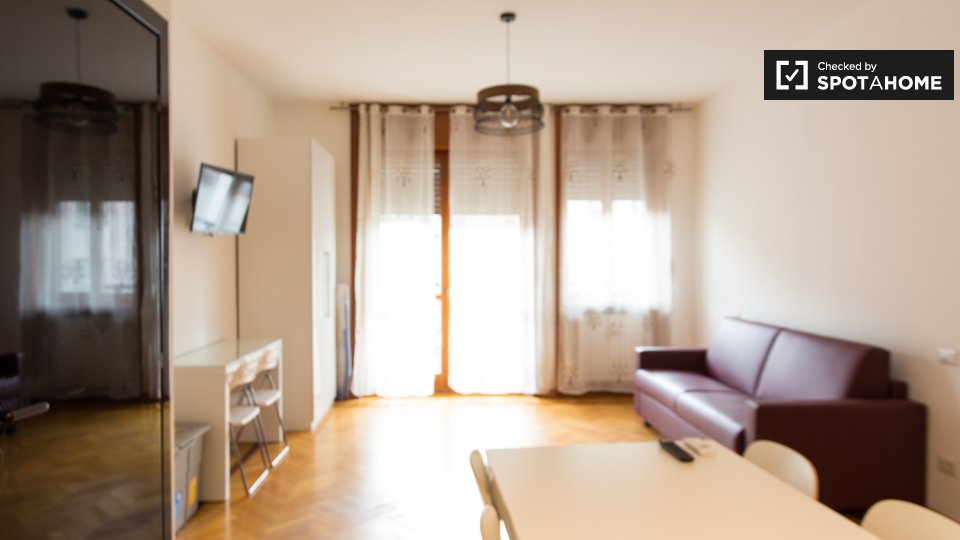 Apartment Milan, 1 bed — photo 2