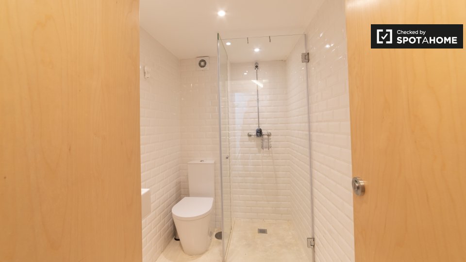 Apartment mono Lisbon, 28m² — photo 4