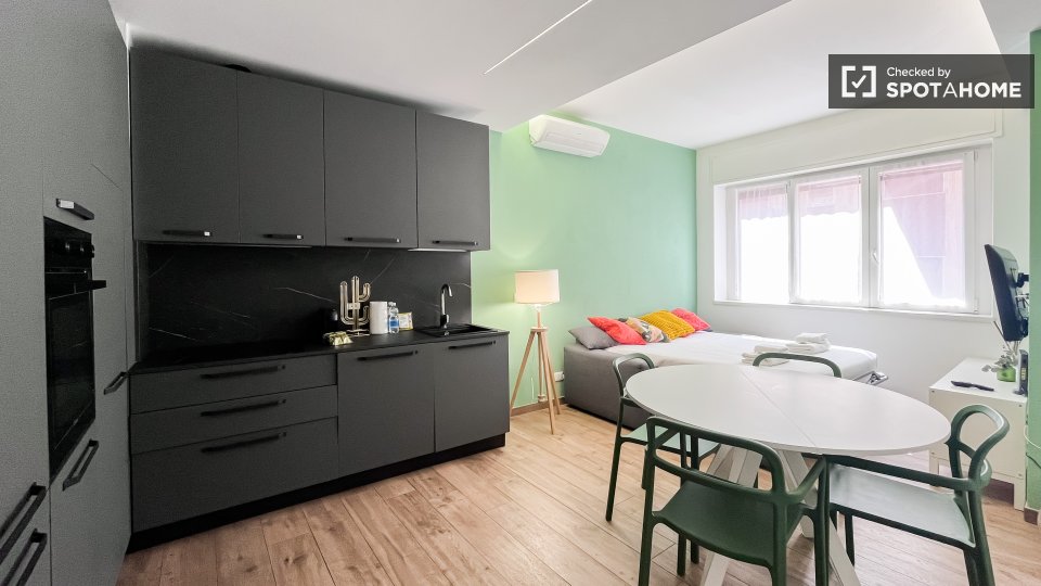 Apartment Milan, 1 bed, 49m² — photo 24