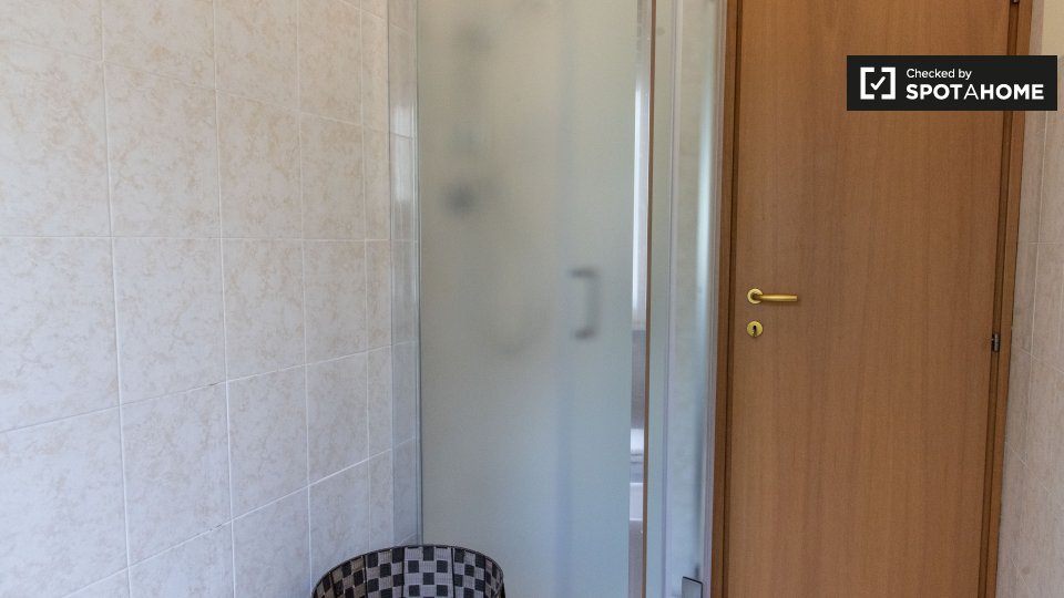 Double room Rome, 2 beds, 90m² — photo 8