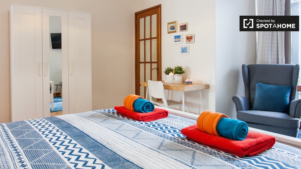 Double room Porto, 5 beds, 300m² — photo 4