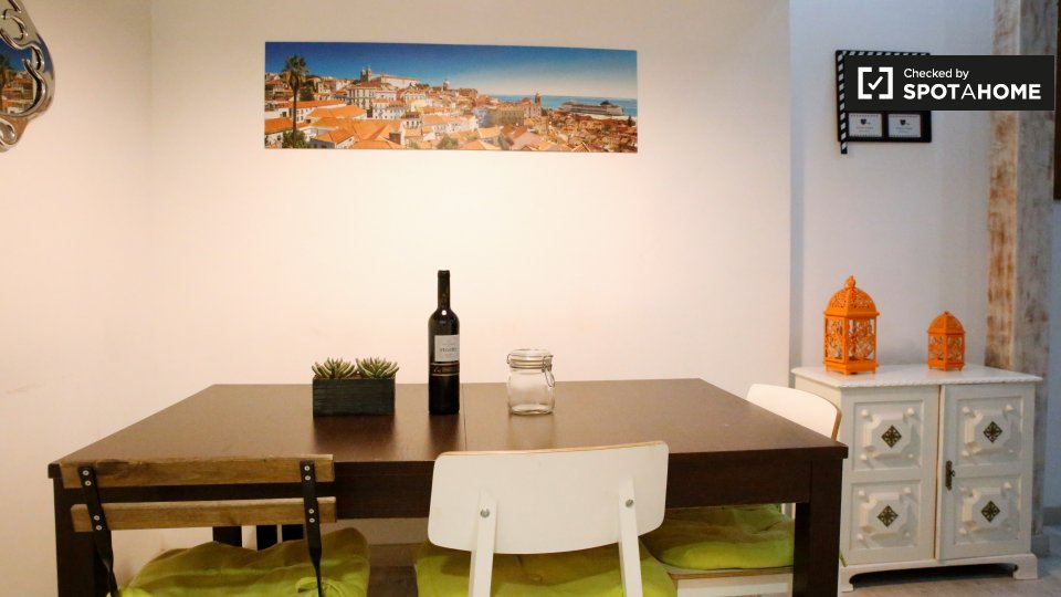 Apartment Lisbon, 3 beds — photo 12