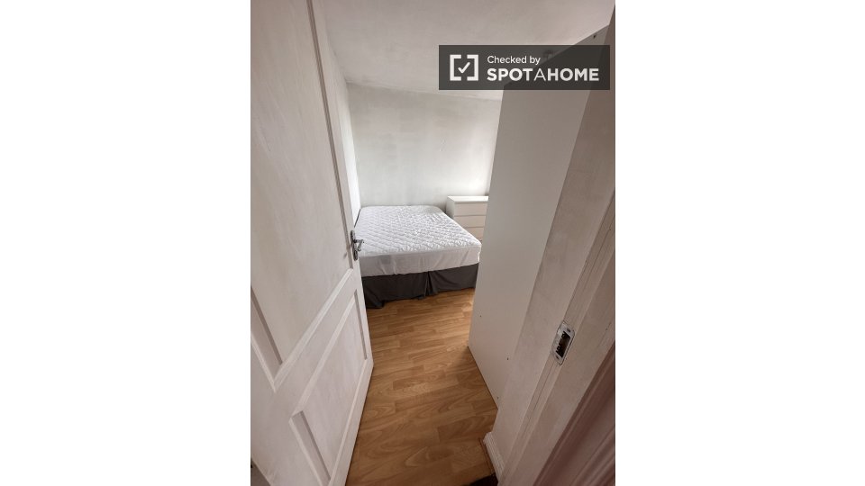 Double room Dublin, 4 beds, 50m² — photo 11