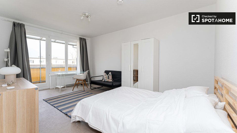Double room Berlin, 4 beds — photo 12