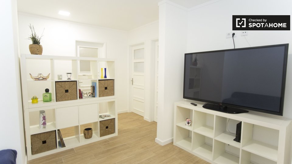 Double room Lisbon, 4 beds, 120m² — photo 5