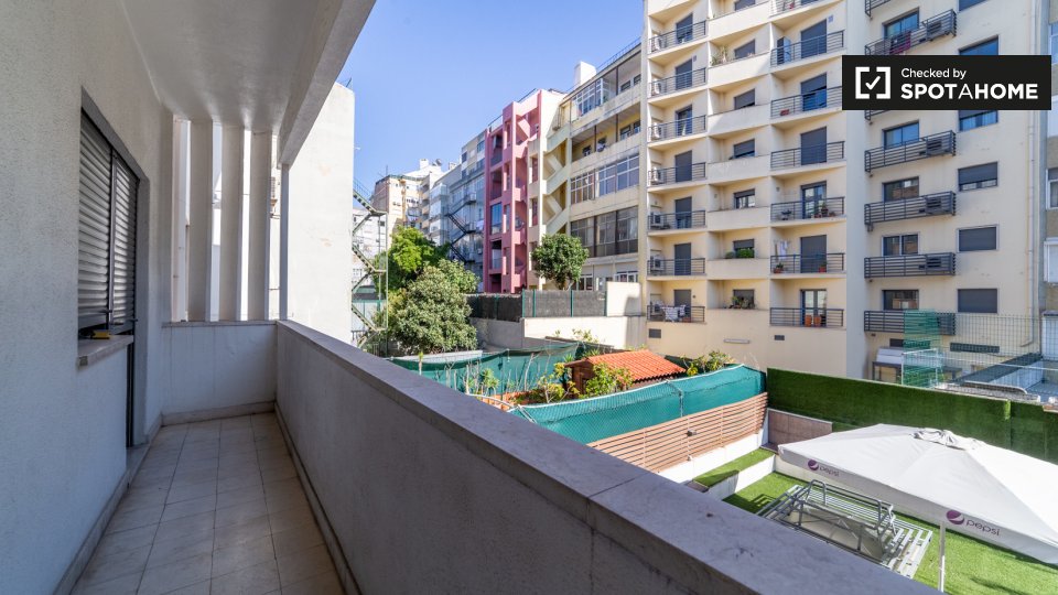 Apartment Lisbon, 1 bed — photo 3