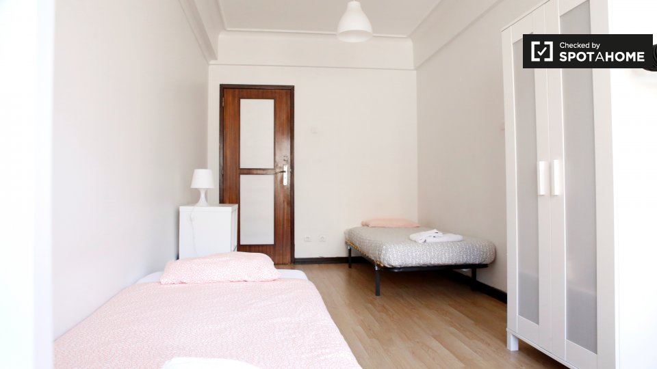 Double room Lisbon, 10 beds — photo 2