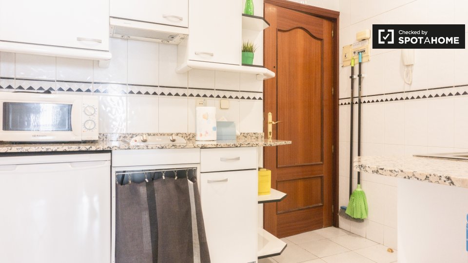 Apartment mono Madrid, 35m² — photo 4