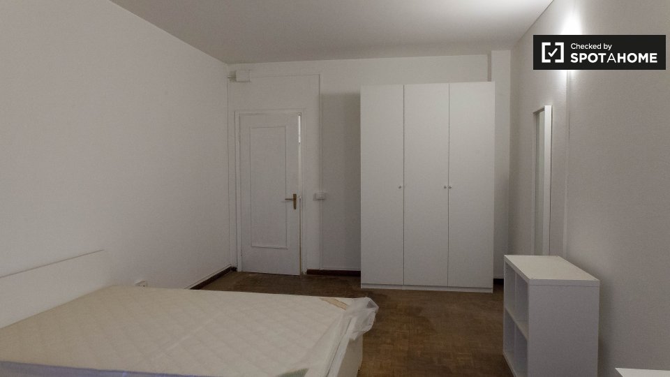 Double room Rome, 4 beds, 140m² — photo 3