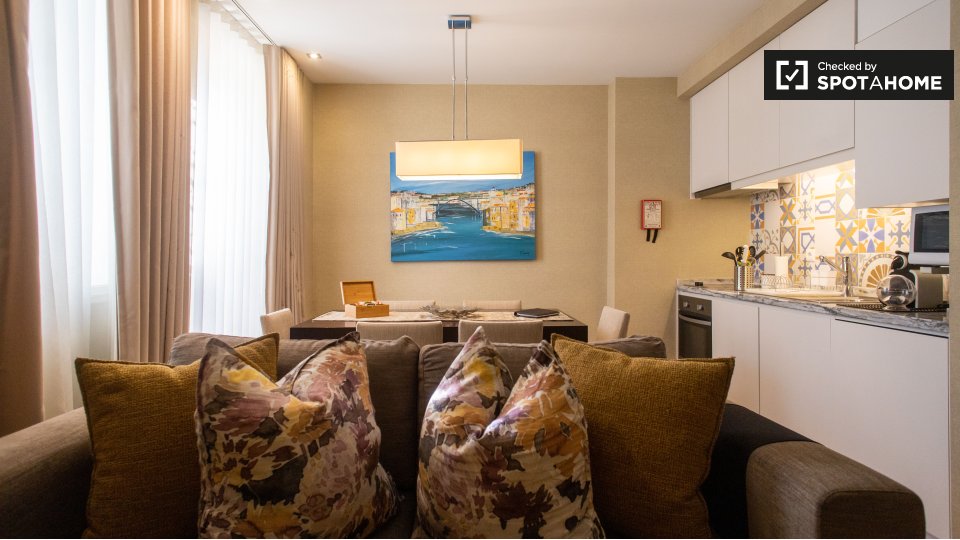 Apartment Porto, 2 beds, 67m² — photo 3