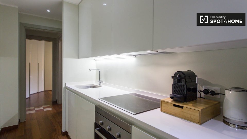 Apartment Milan, 1 bed, 80m² — photo 1