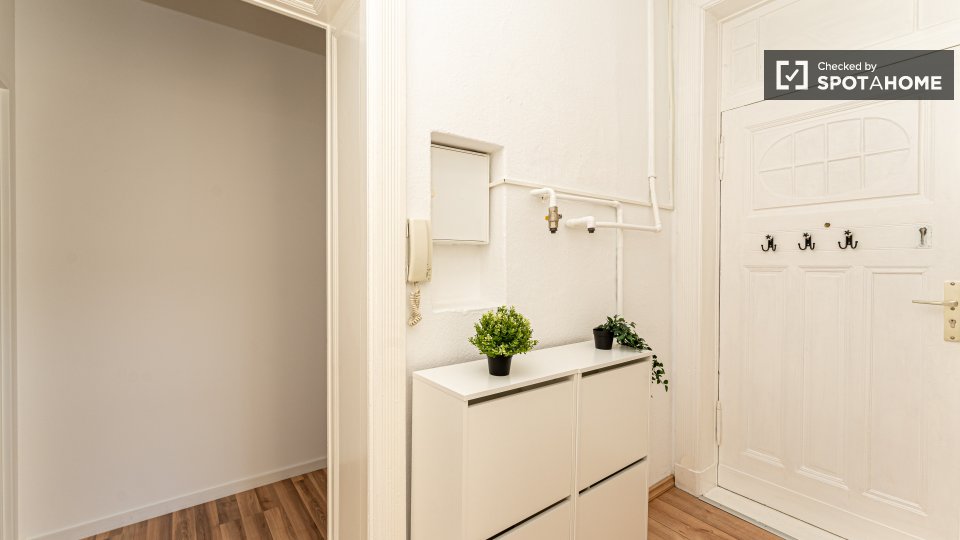 Double room Berlin, 4 beds, 65m² — photo 6