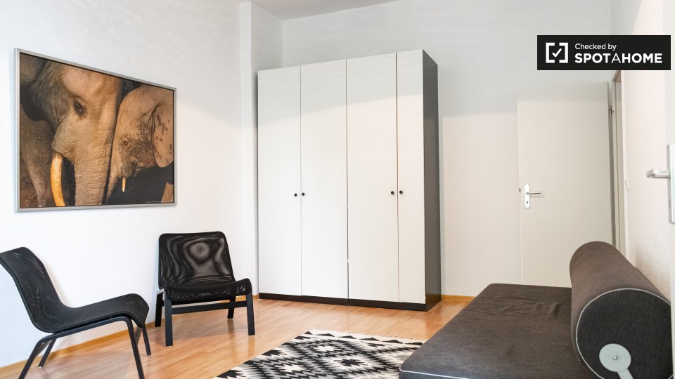 Apartment Berlin, 1 bed, 49m² — photo 1