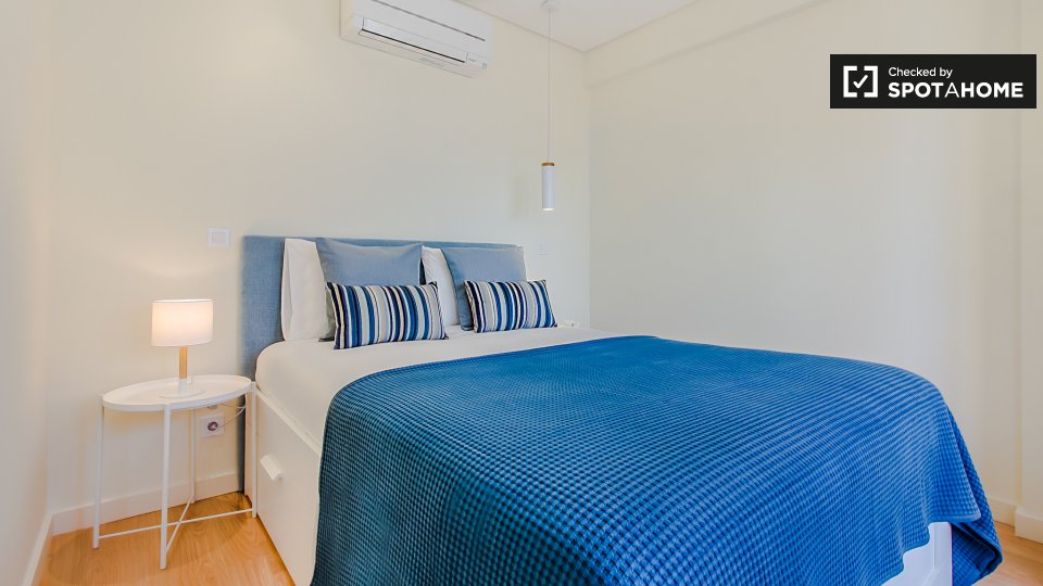 Apartment Porto, 1 bed, 55m² — photo 16