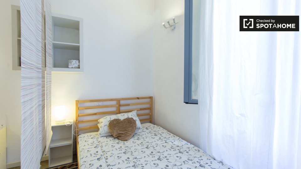 Double room Milan, 4 beds, 70m² — photo 15