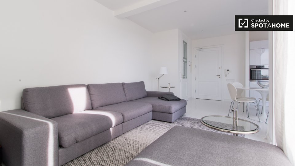 Apartment Berlin, 1 bed, 75m² — photo 2