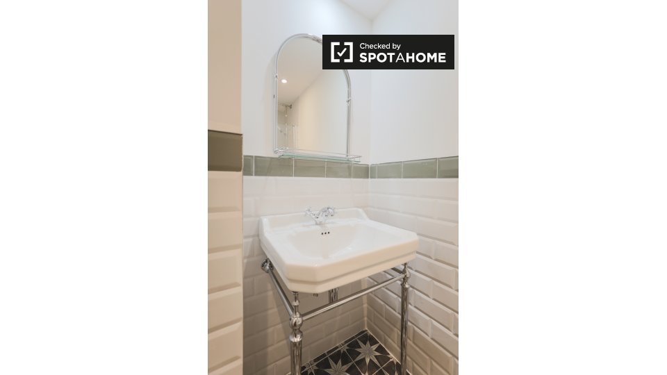Apartment London, 1 bed, 40m² — photo 12