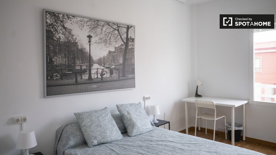 Double room Valencia, 5 beds — photo 1