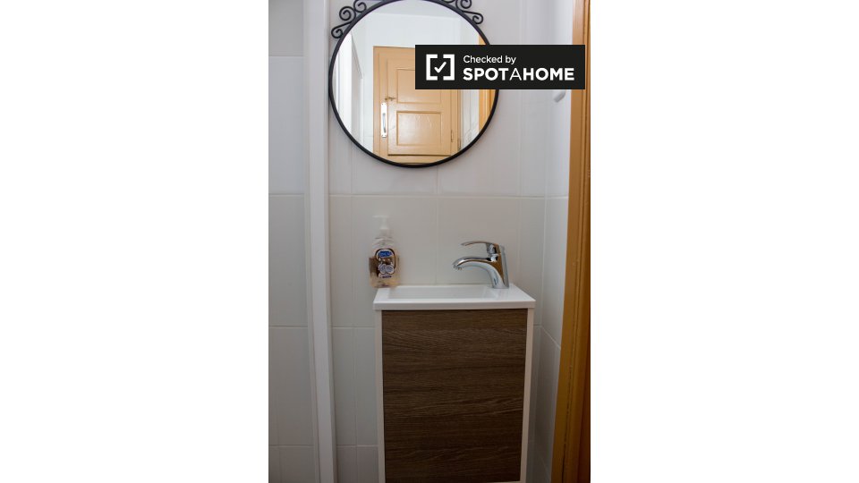 Apartment Barcelona, 1 bed, 55m² — photo 14