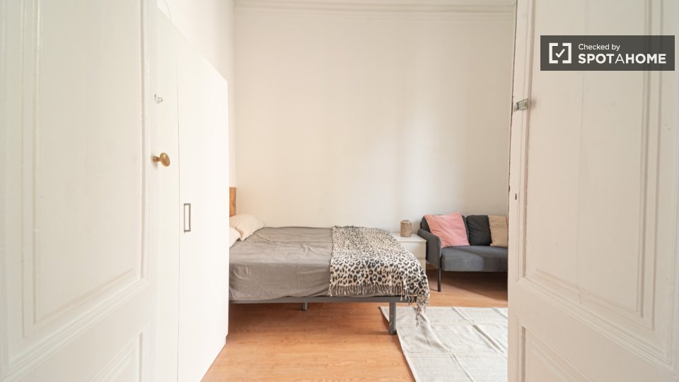 Camera doppia Barcellona, 9 camere, 250m² — foto 23