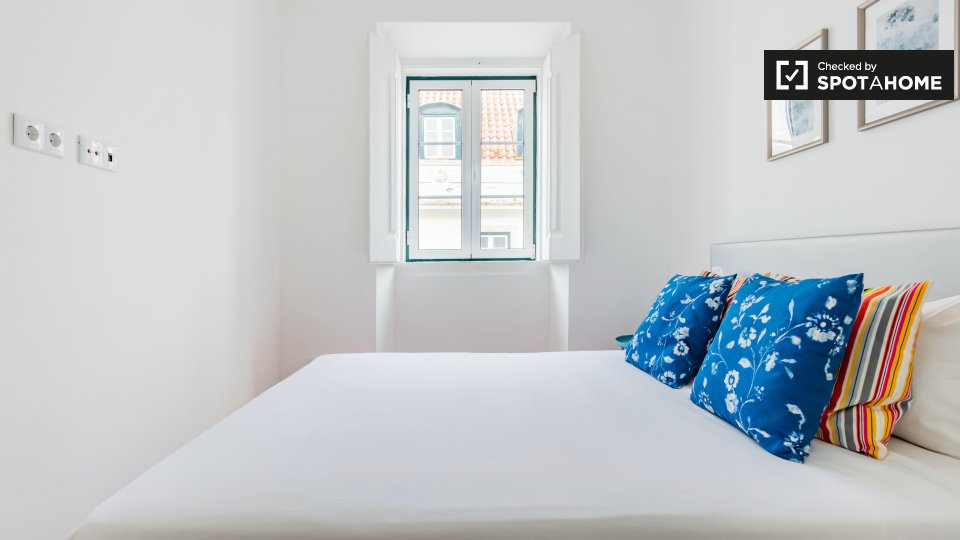 Apartment Lisbon, 2 beds — photo 14