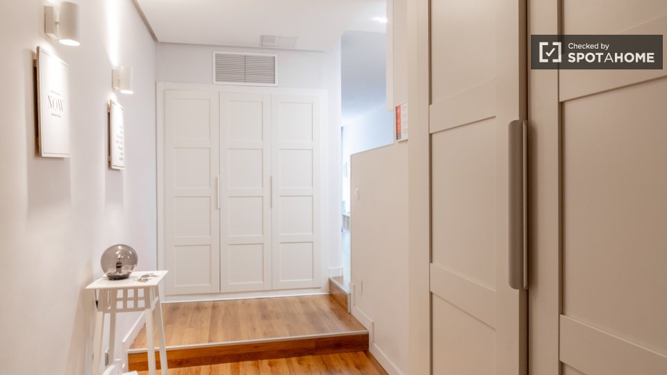 Apartment Madrid, 1 bed — photo 29