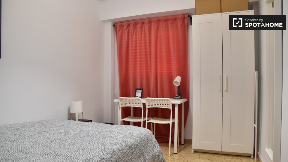 Double room Valencia, 8 beds — photo 1