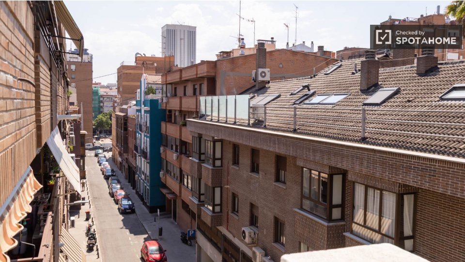 Apartment Madrid, 2 beds — photo 8
