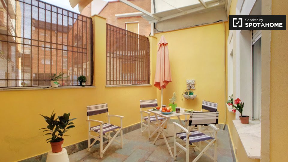 Apartment Madrid, 1 bed, 55m² — photo 4