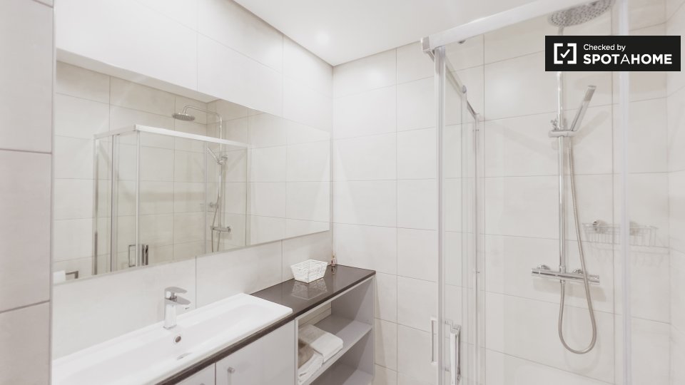 Apartment Porto, 1 bed, 59m² — photo 4
