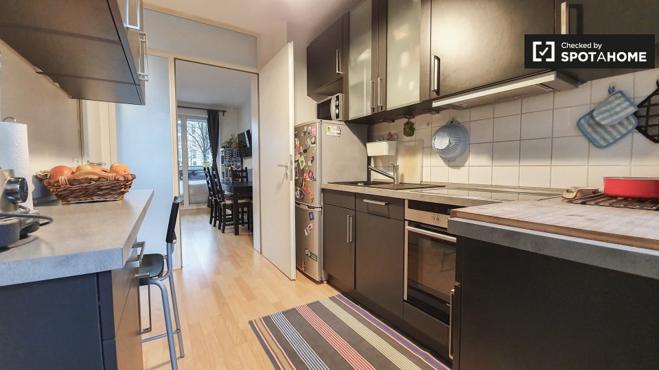 Apartment Berlin, 2 beds, 68m² — photo 1