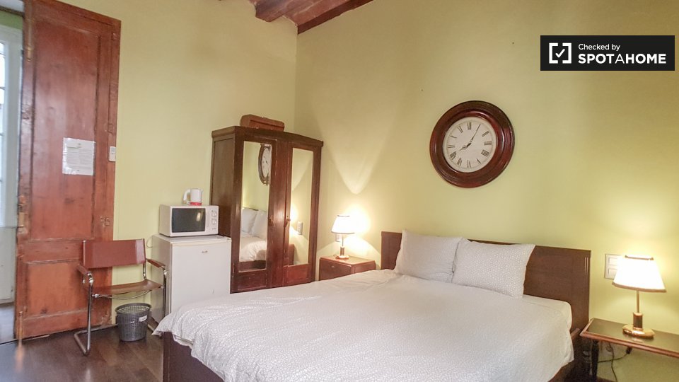 Estudio en alquiler en El Gòtic, Barcelona.