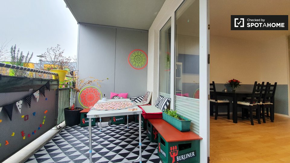 Apartment Berlin, 2 beds, 68m² — photo 2
